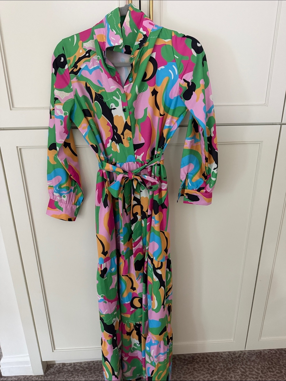 Sunday up women’s size Small Colorful Abstract Print Maxi Dress with Tie Waist
